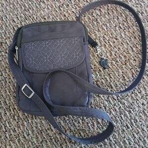 TRAVELON Crossbody Bag RFID Protect